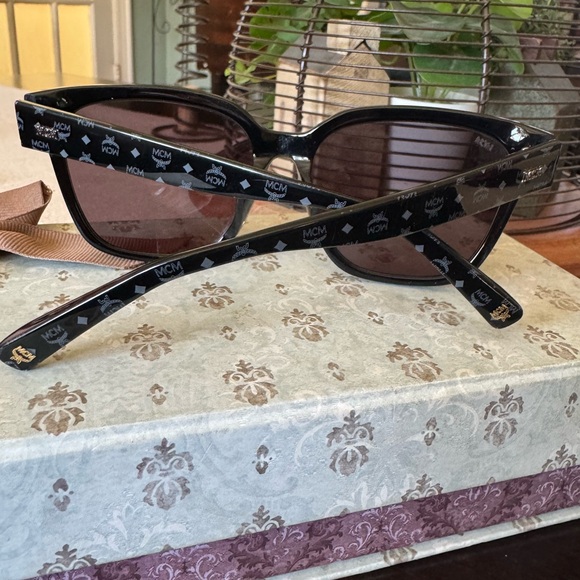 Women’s MCM Black Sunglasses main image 4